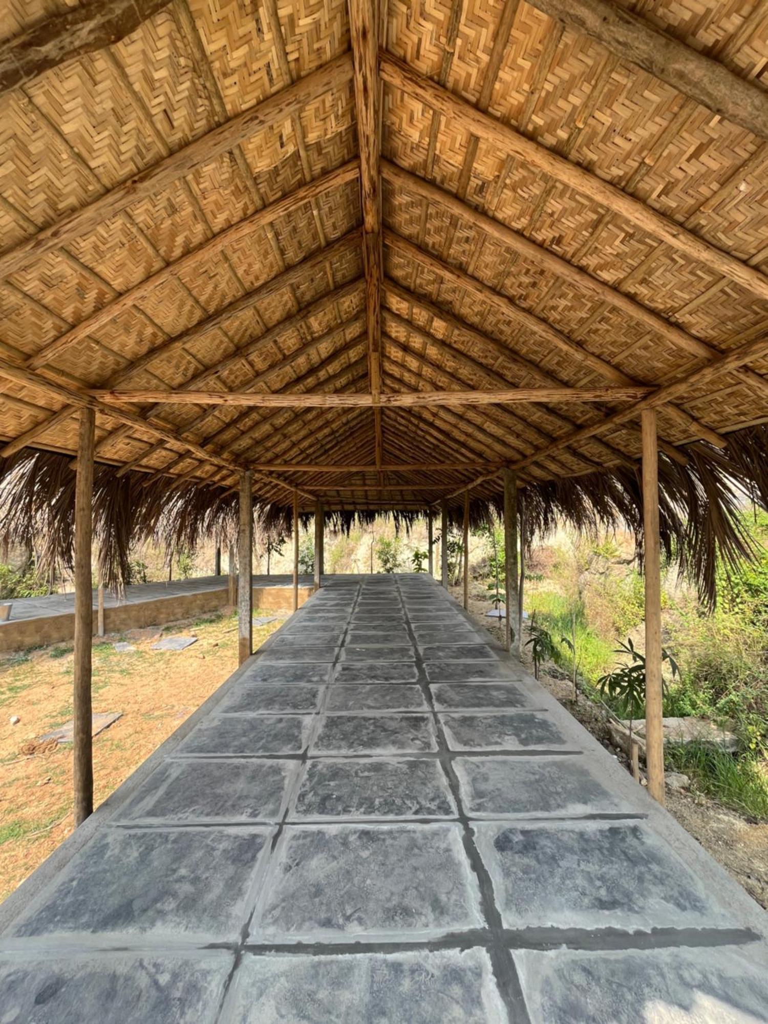 Tropical Hampi Hotel Luaran gambar